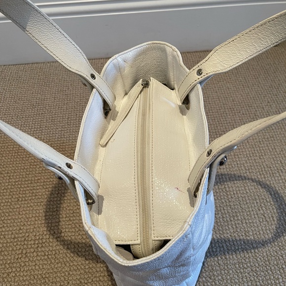 Chanel white tote 2008-2009 - Picture 5 of 16